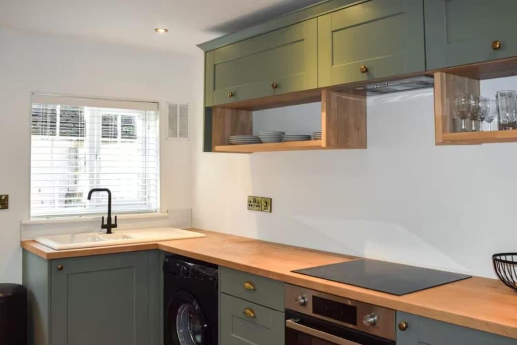 Beautiful Renovated Cottage In Mersham Ashford Kent Exterior foto